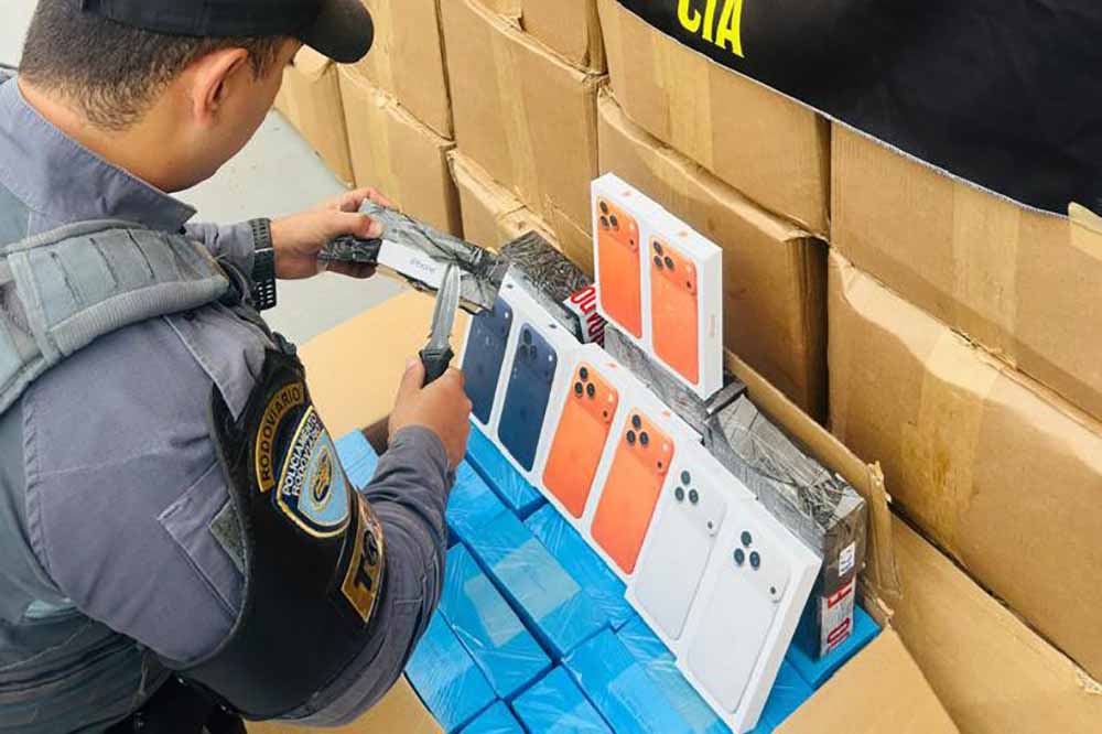 Polícia Rodoviária apreende 2400 aparelhos celulares na Rodovia Castelo Branco